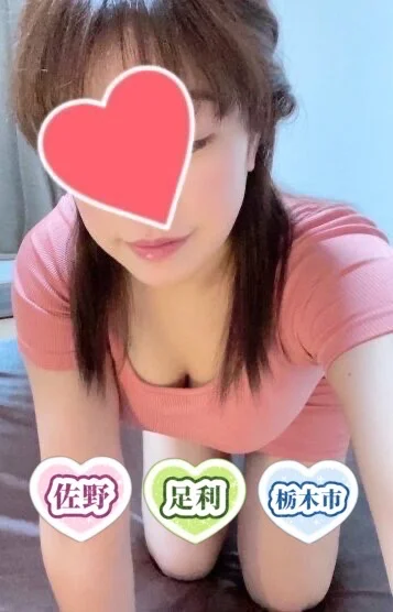愛乃華恋(33)