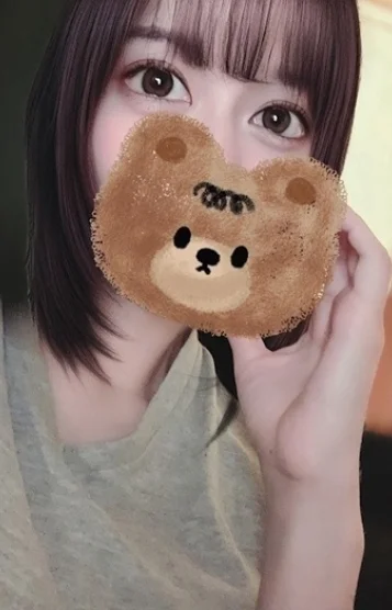 葉山れいな(26)