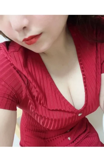 月島みほ(32)