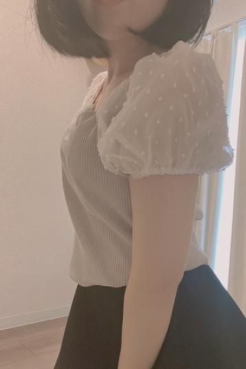 浅野りょうか(28)