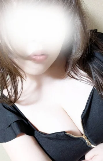霧島あやめ(38)