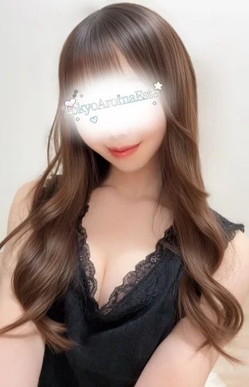 杉咲ゆり(18)