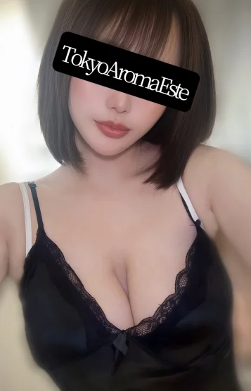広瀬かりな(23)