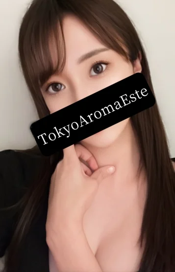 一女りな(23)