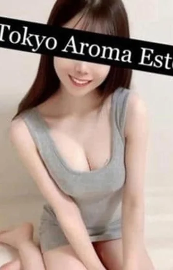 茶屋まな(24)