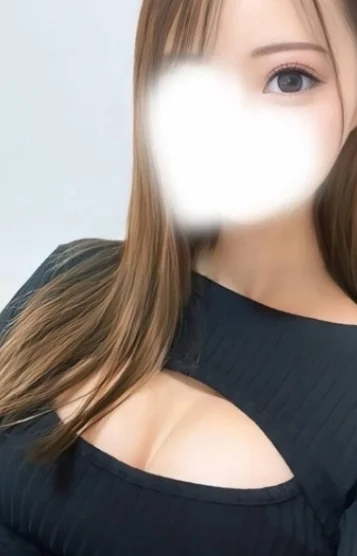 篠田くるみ(23)