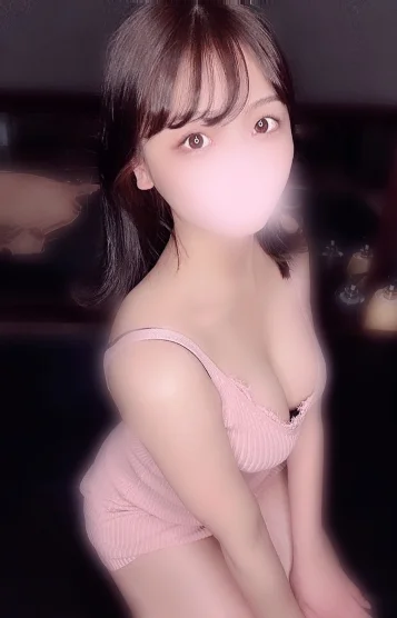 篠﨑あみ(19)