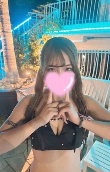 みく(25)