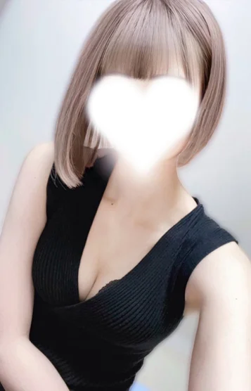双葉めい(27)