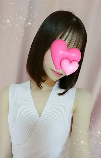 愛原 れいな(28)
