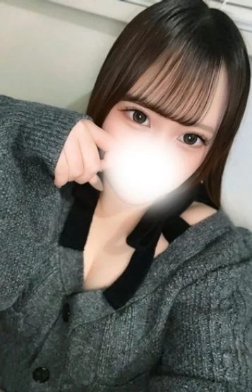 華瀬もも(21)