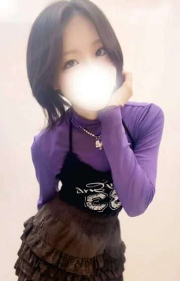 河北なつき(22)