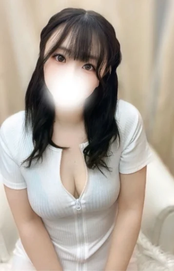 夏目ましろ(25)