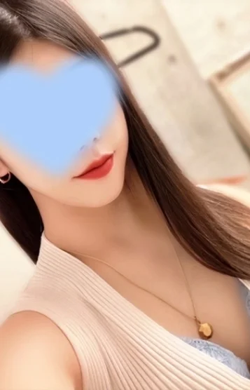 南野あこ(24)