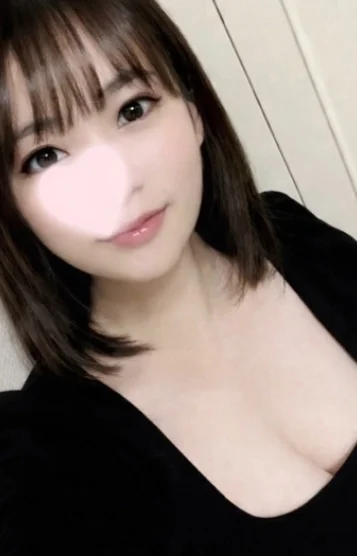 沙月もも(28)