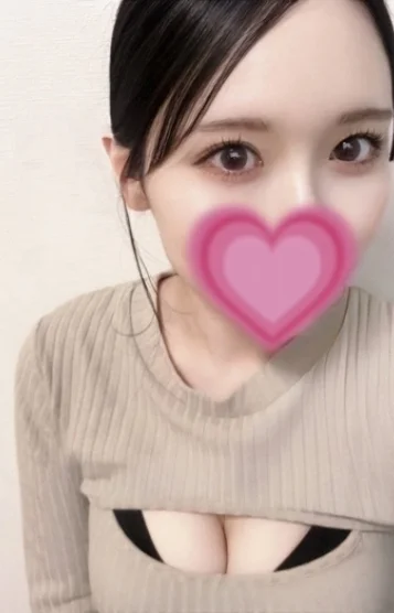 浜崎さや(23)