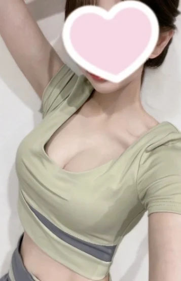 羽田りりな(25)