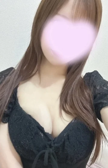 月宮まこ(24)