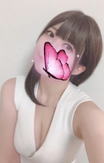堀内みな(24)