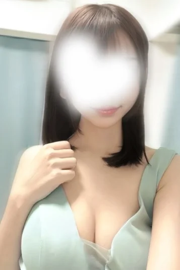 岸本まりな(22)