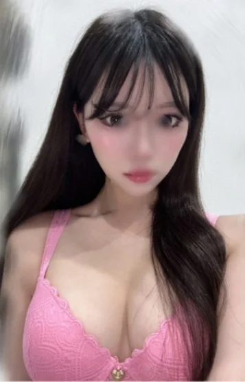 みな(20)