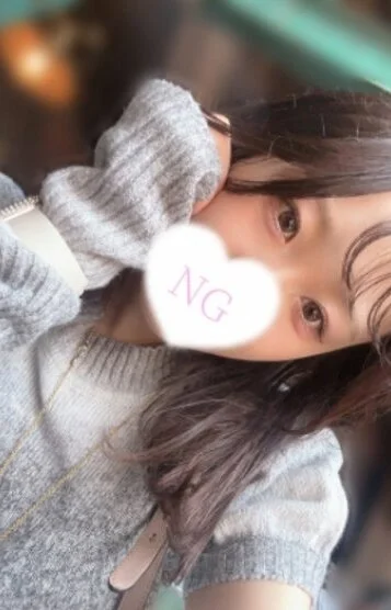 もえか(23)