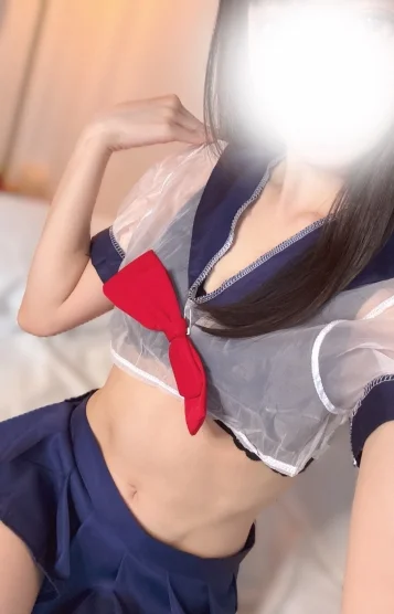 三好 ひなの(24)
