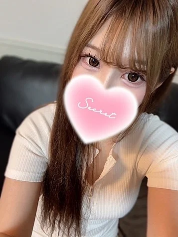 ななみ(21)