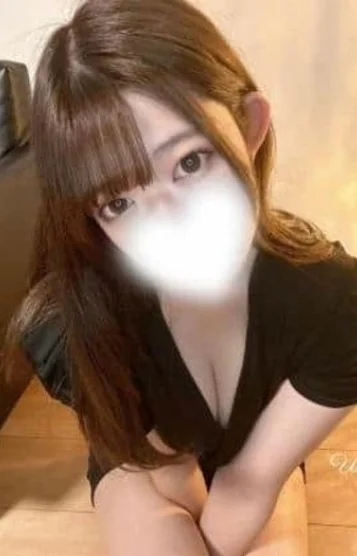 うい(23)