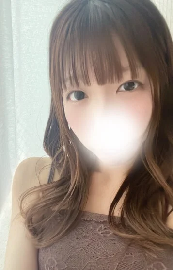 美波しおり(25)