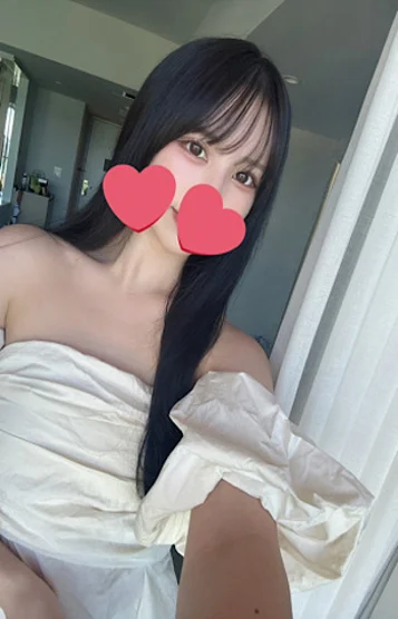 桃瀬もも(20)