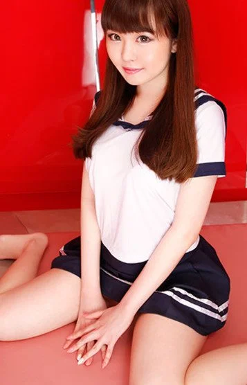 ゆりな(18)