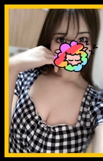 三谷かのん(23)