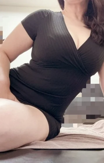 蜜丘さゆり(47)