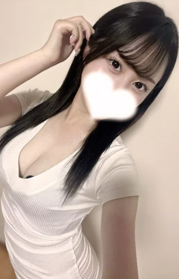 あい(23)