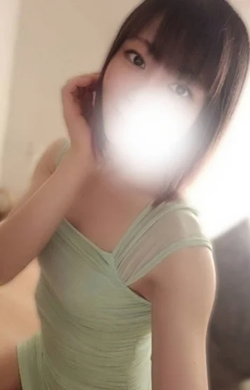 まみ(30)