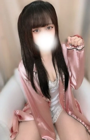 結木やや(22)