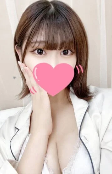 新田りり(18)