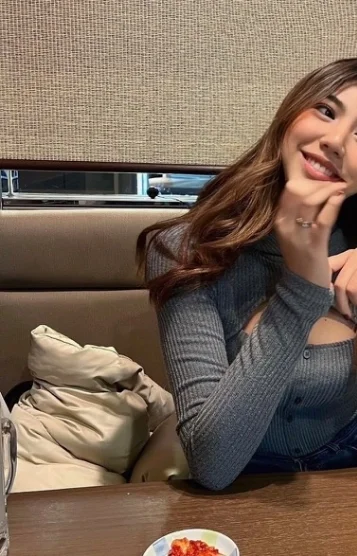 ゆみ(24)