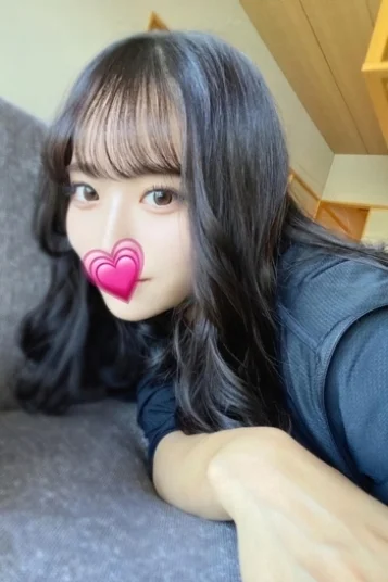 佐々木りか(22)