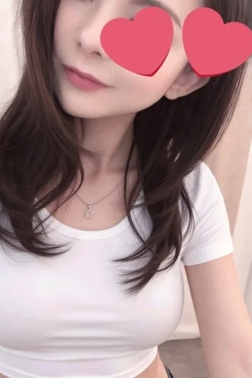 片瀬えれな(26)