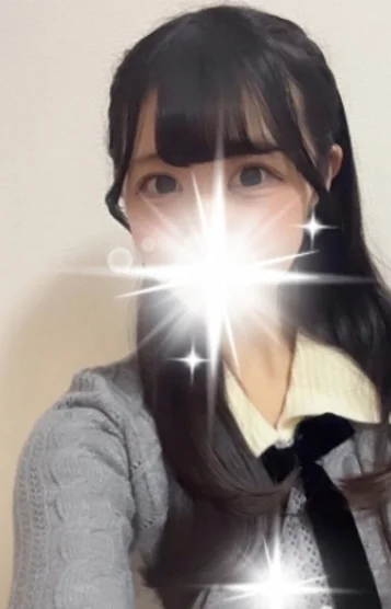 あやね(23)