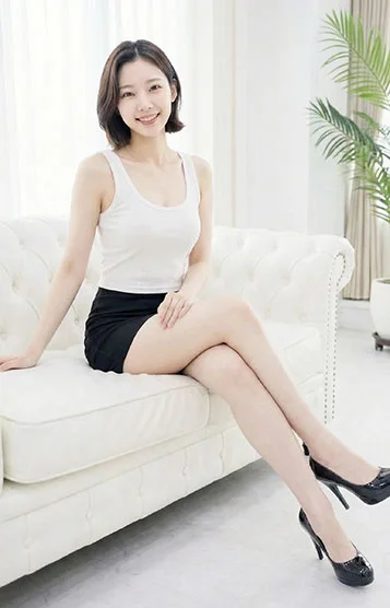 さやか(24)