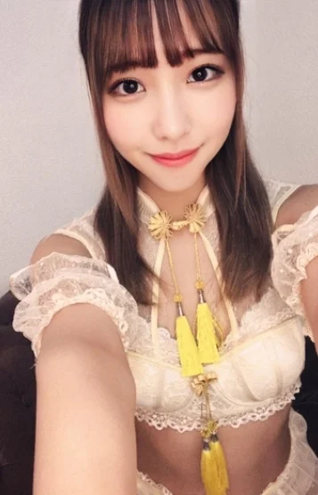 高田もえ(23)