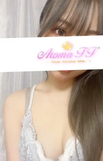 小鳥遊みこ(20)