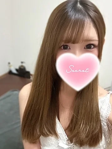 あいな(22)