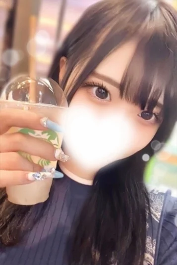 綴木ゆあ(21)