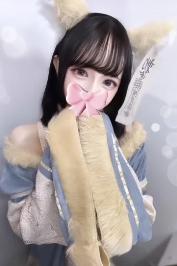 愛乃アイリス(20)