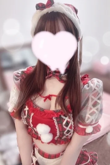 神楽みな(22)