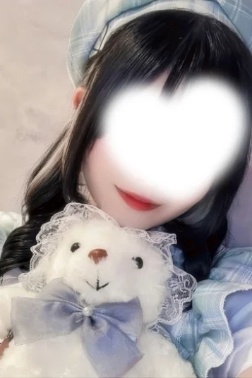 里崎 ゆのん(20)